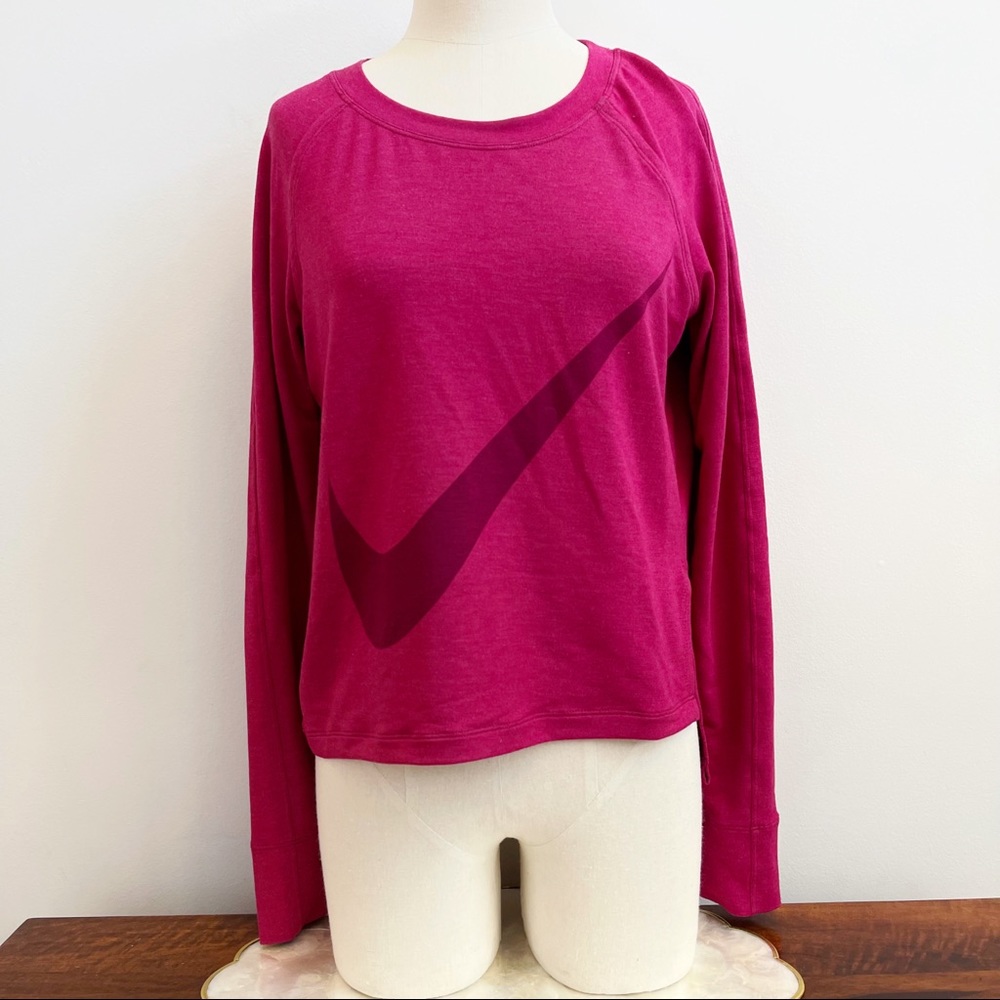 Nike Dri Fit Short Berry Pink Side Slit Long Sleevw Crewneck Sweatshirt Sz M